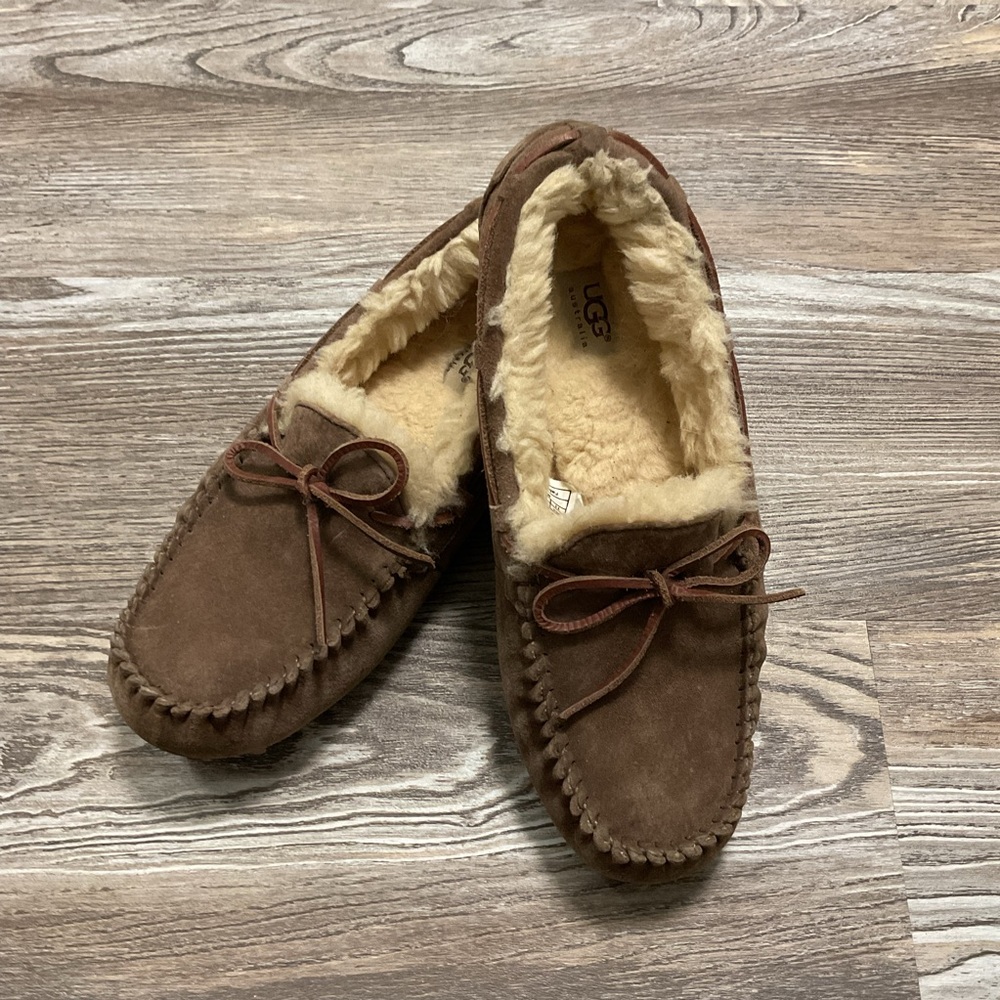 UGG Dakota Moccasin Espresso 11